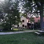 Wunderschoene 3-zimmerwohnung Auf Dem Bauernhof Lägenhet Wassertrüdingen